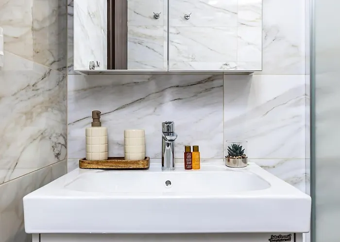 Downtown Atelier 53 - Free Parking Lägenhet Plovdiv