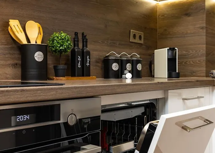 Downtown Atelier 53 - Free Parking * Plovdiv